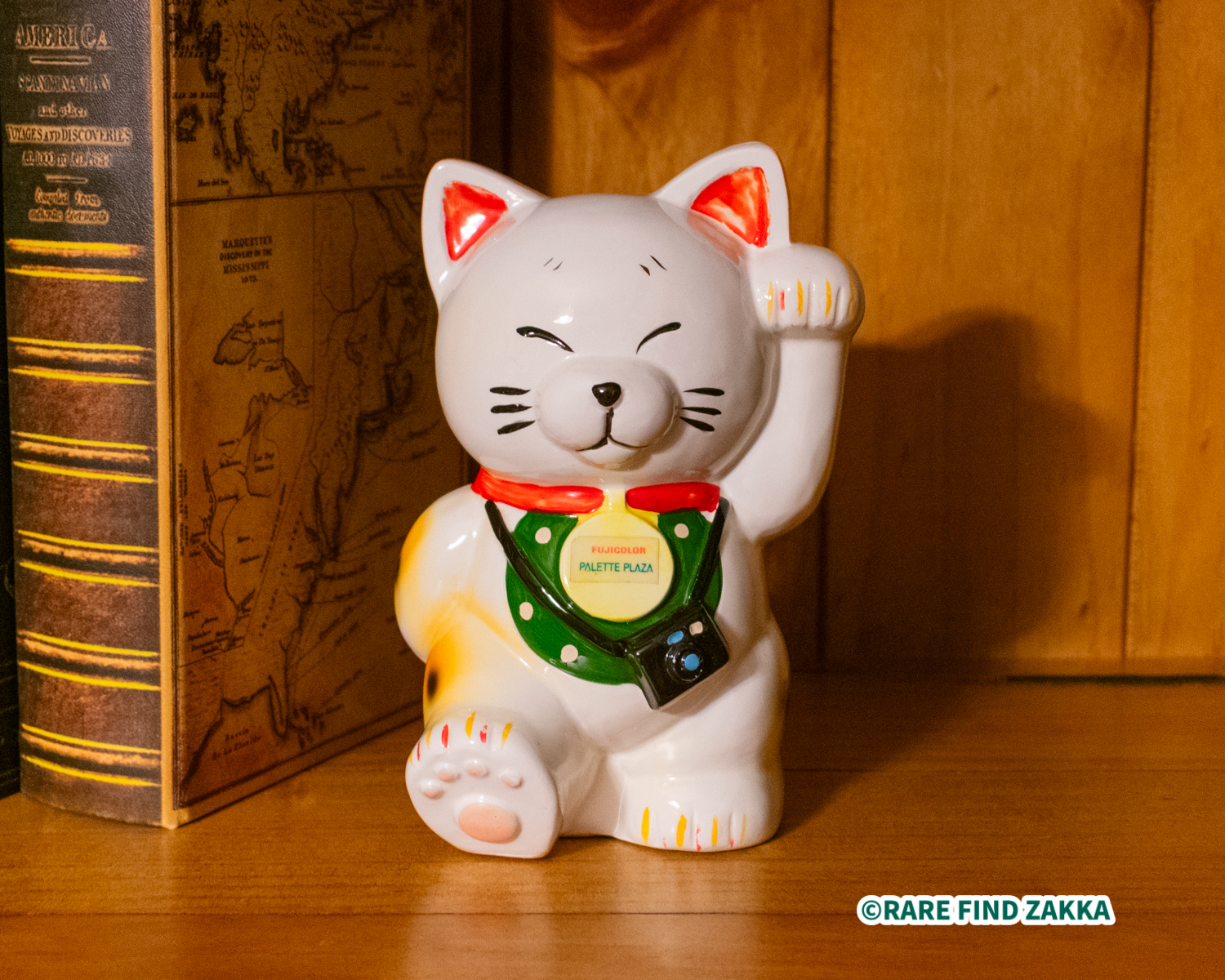 Japan FUJICOLOR PALETTE PLAZA Vintage Ceramic Coin Bank - Maneki