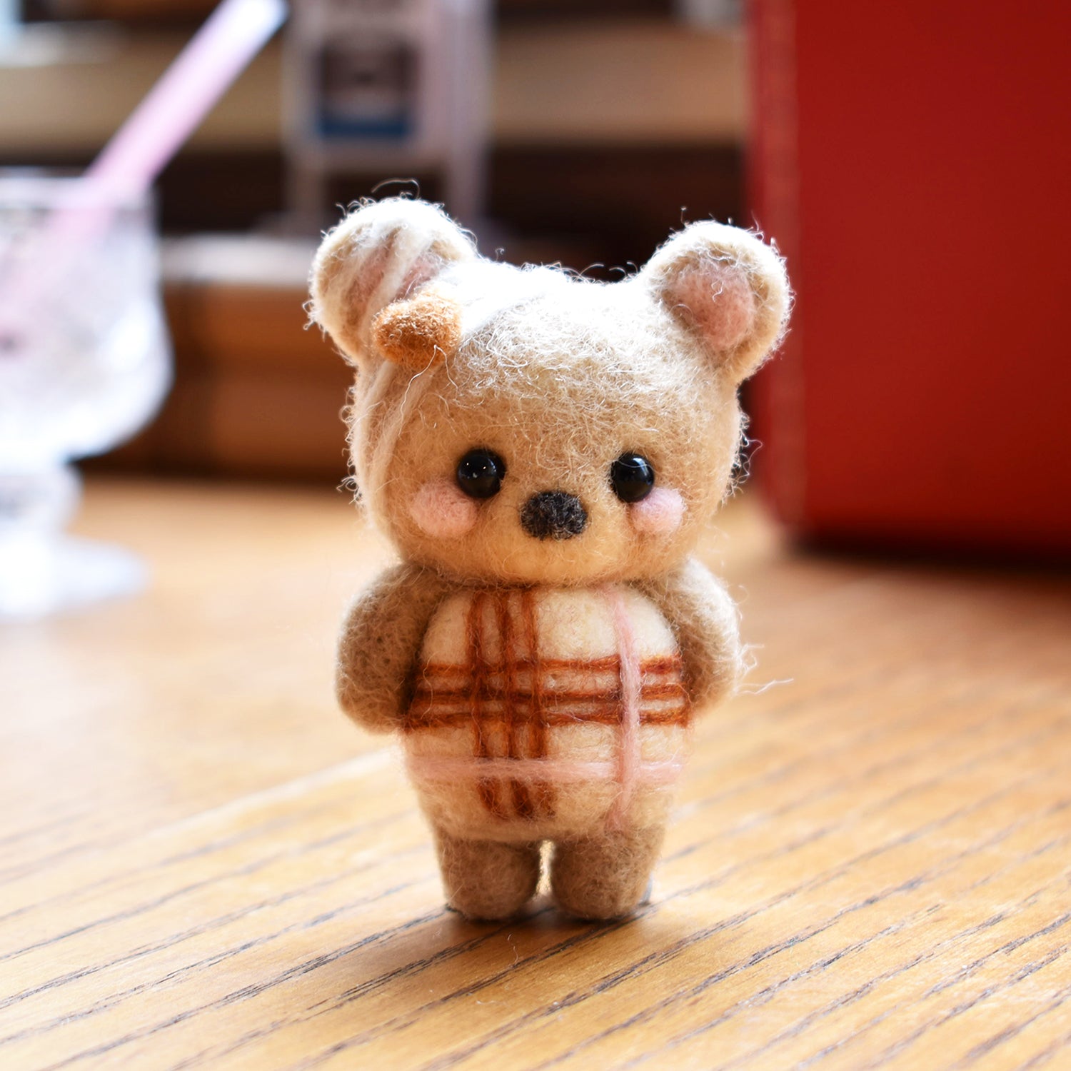 しらたま工房 Japanese Cute Handmade Cookie Bear Needle Felted Figure Valentine's Day Edition White Chocolate RARE FIND ZAKKA
